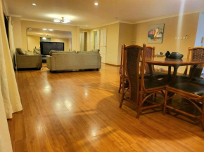 MARINA COURT SABAH FAMILY APARTMENT